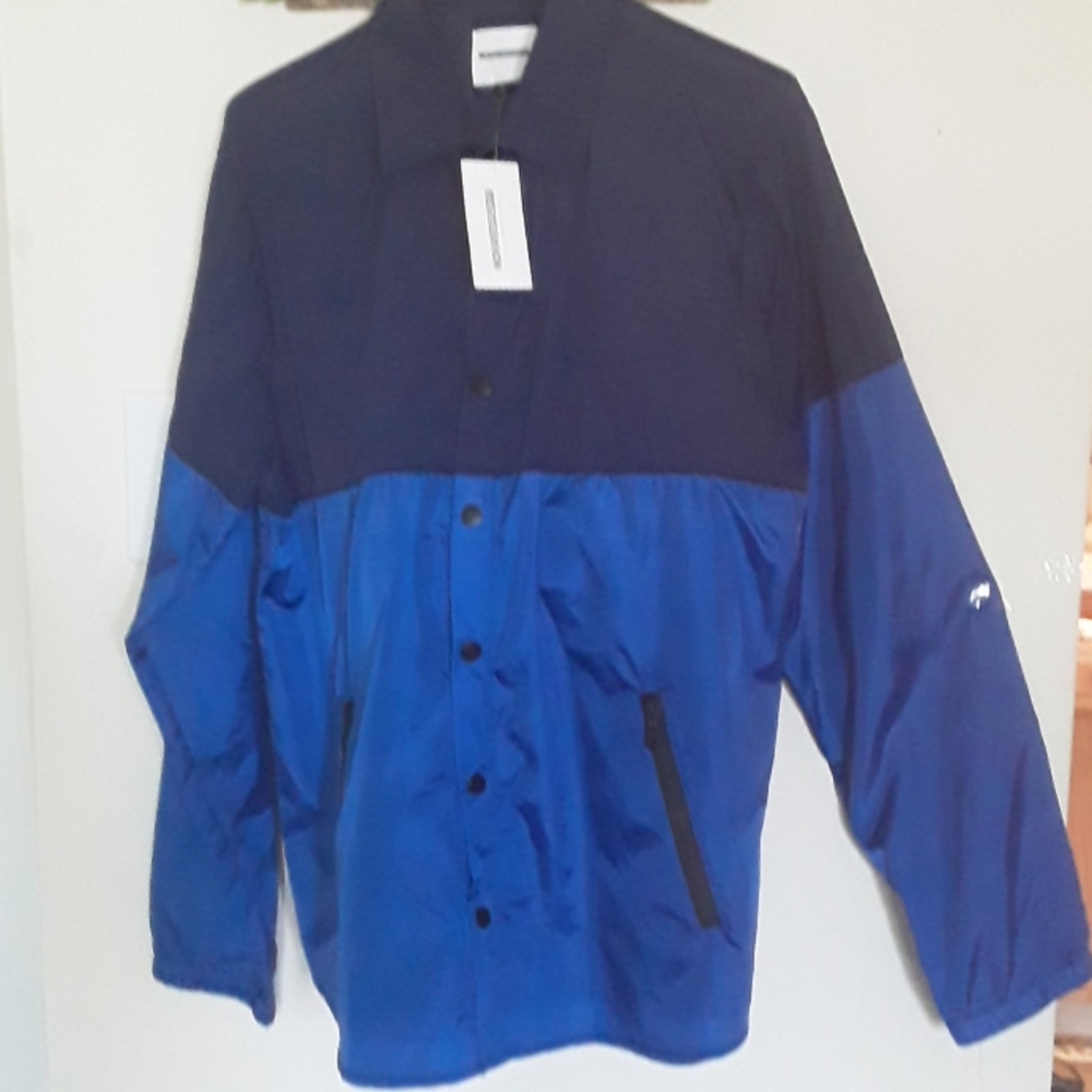 Men's Jacket - Picture 7 of 7